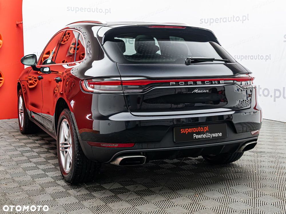 Porsche Macan - 31