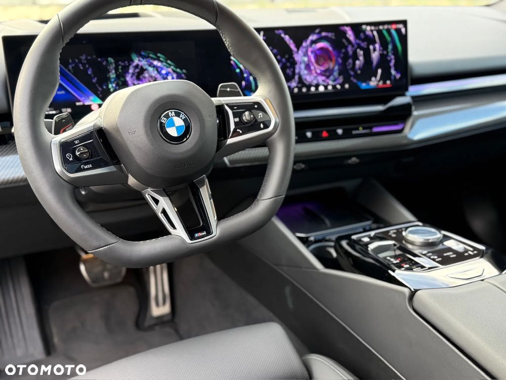 BMW Seria 5 520d xDrive Touring - 30