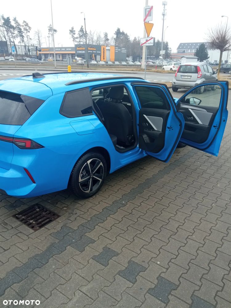 Opel Astra 1.2 Turbo Start/Stop Elegance - 23