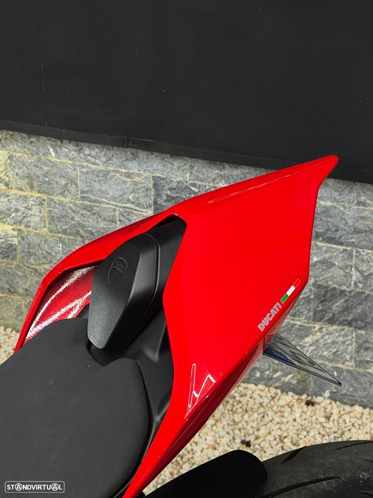 Ducati Panigale V4 - 12