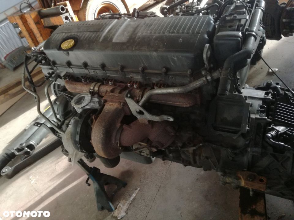SILNIK IVECO STRALIS EURO 6 460KM 2015rok  KOMPLET - 2