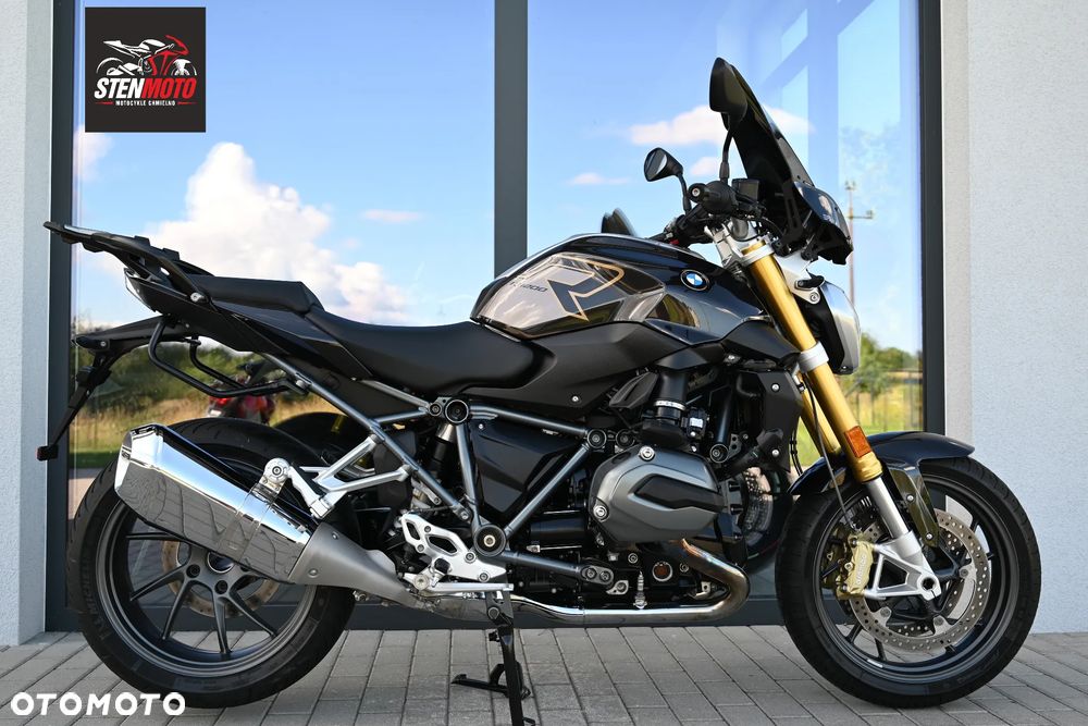 BMW R - 2