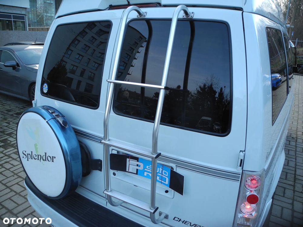 Chevrolet Astro - 12