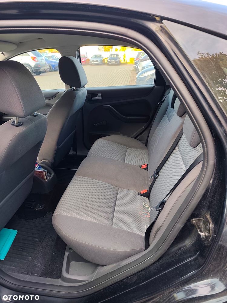 Ford Focus - 9