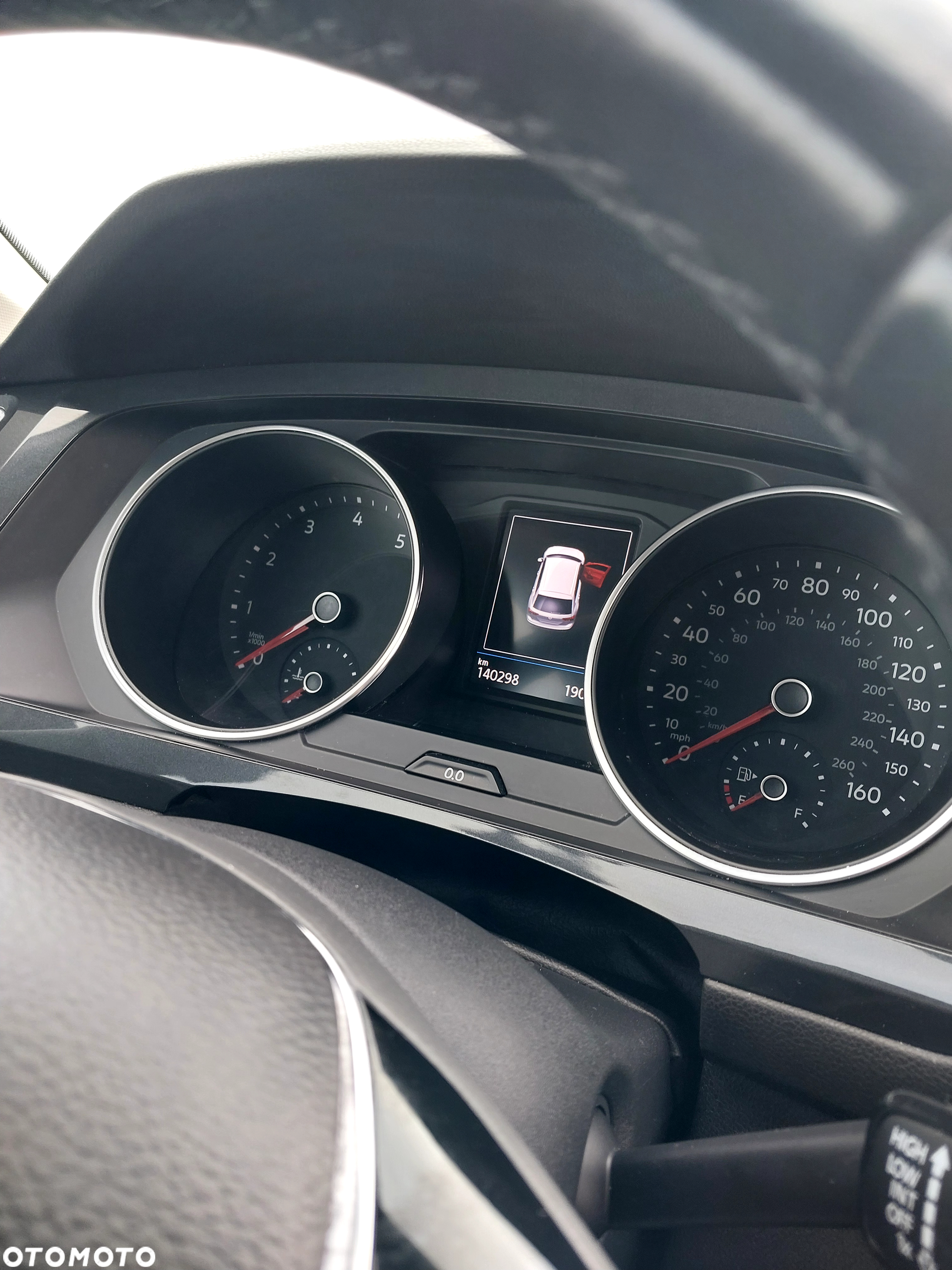 Volkswagen Tiguan - 29