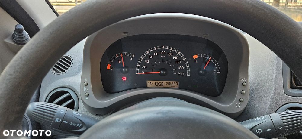 Fiat Panda 1.1 Active dla kobiet - 16