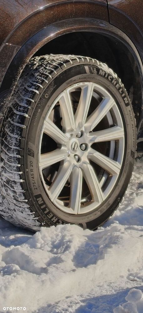 Volvo XC 90 T8 AWD Plug-In Hybrid Inscription 7os - 33