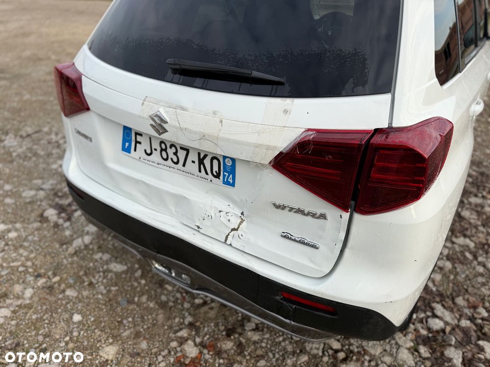 Suzuki Vitara 1.0 Boosterjet Allgrip Comfort - 9