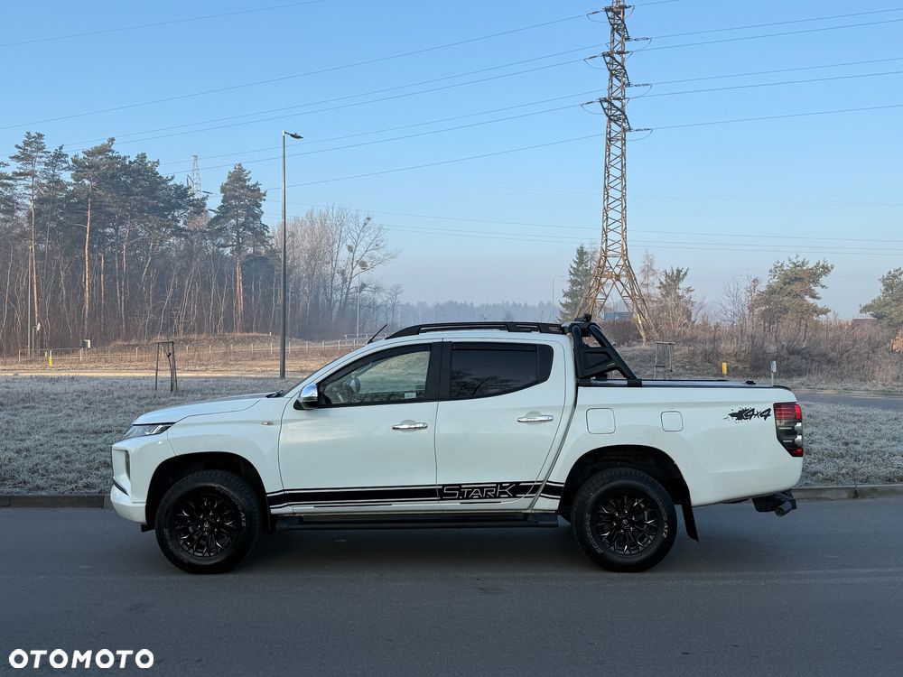 Mitsubishi L200 2.2 d DC Intense - 4