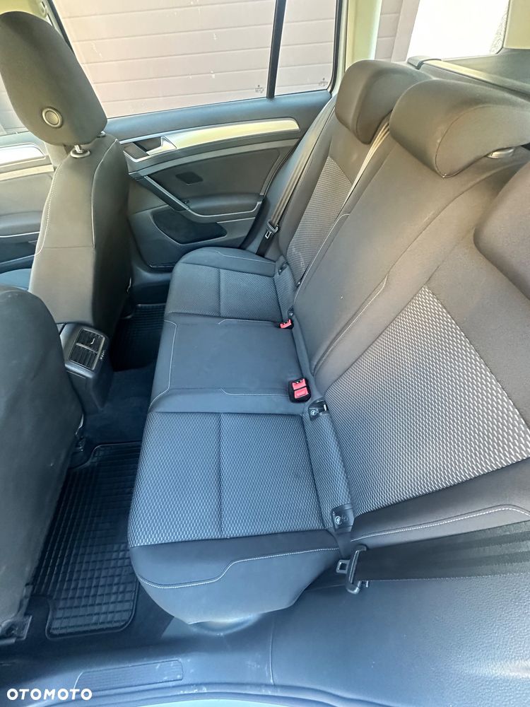 Volkswagen Golf 1.6 TDI BMT Comfortline - 9