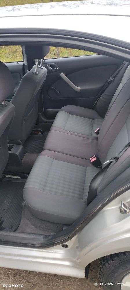 Skoda Octavia 1.4 Classic - 7