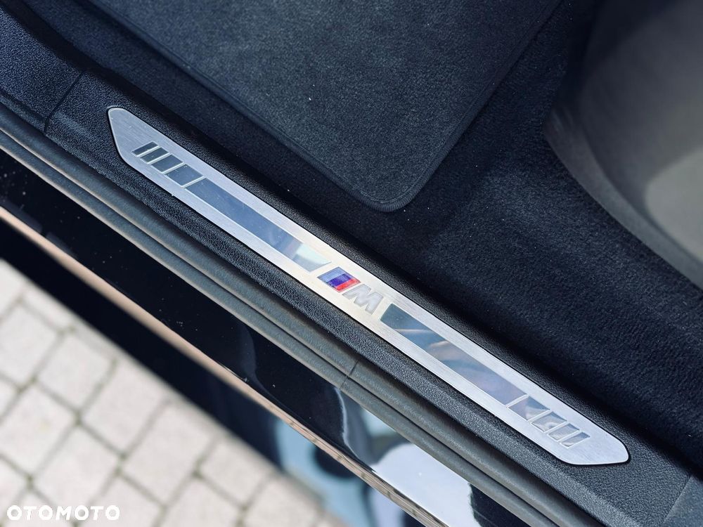 BMW X5 xDrive40i - 12