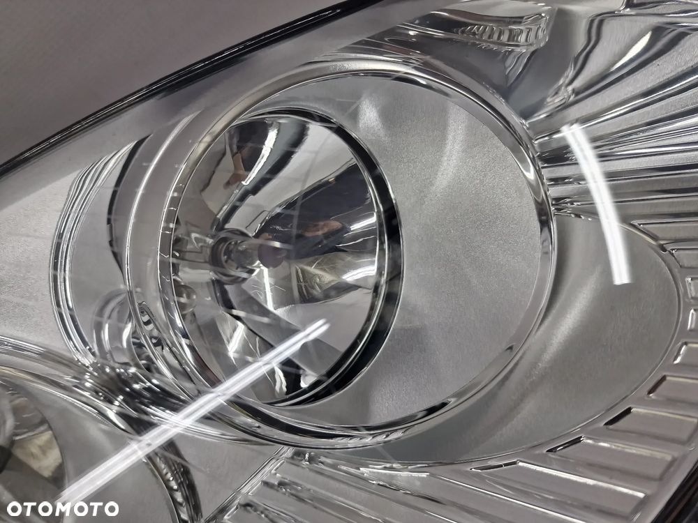 VW GOLF V 1K0 03-08 PRAWA LAMPA PRZEDNIA PRZÓD , NR 1K6941006N , NR AUKCJI LA160 - 8