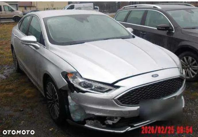 Ford Fusion - 19