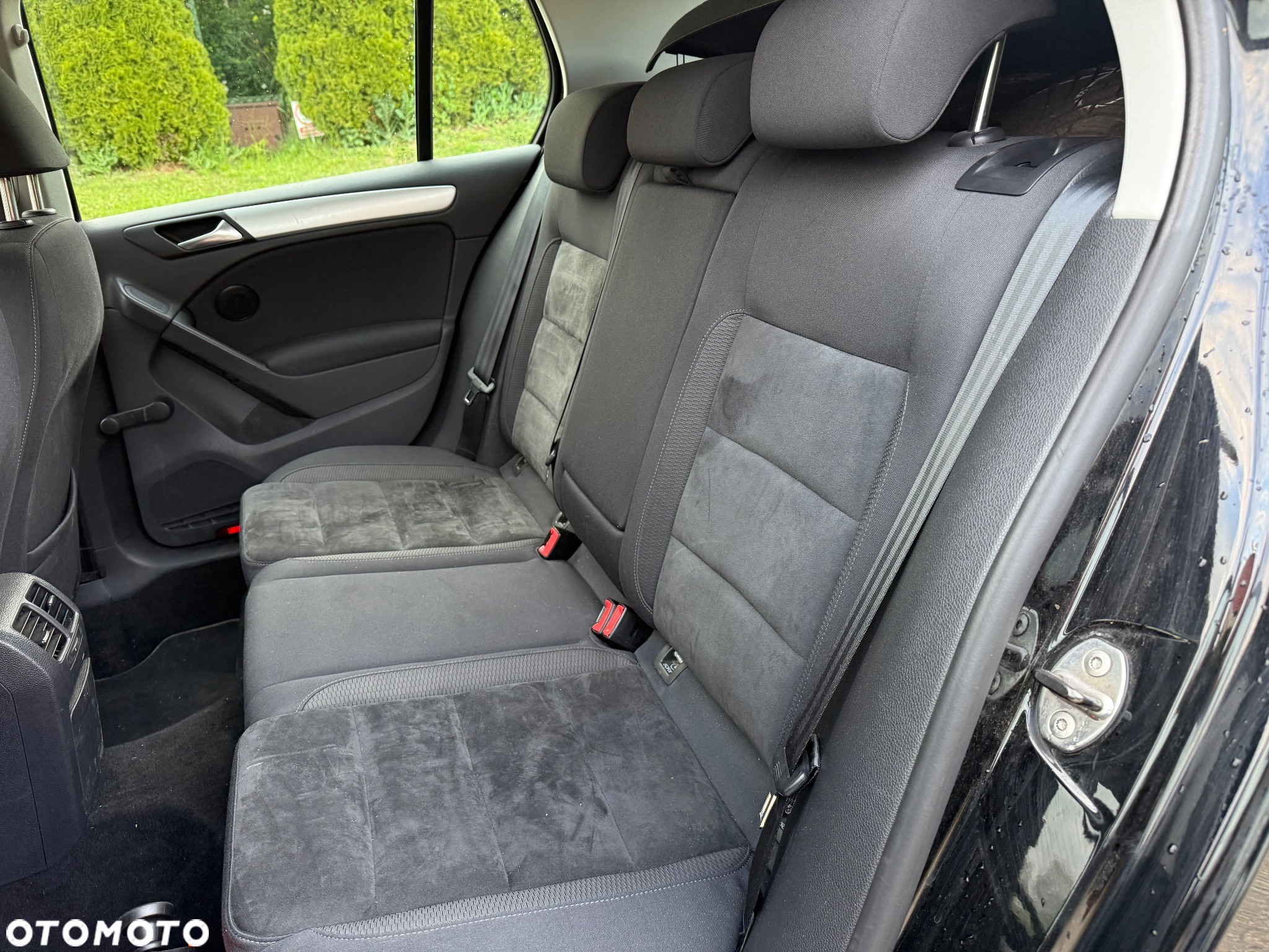 Volkswagen Golf - 14