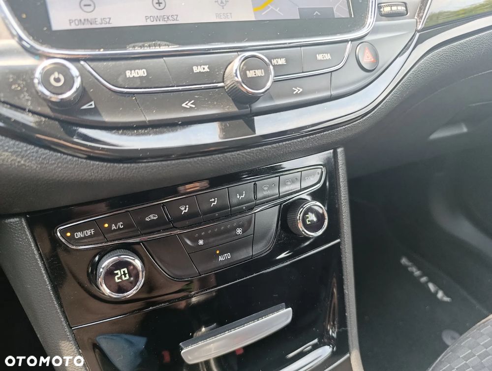 Opel Astra 1.4 Turbo Innovation - 32