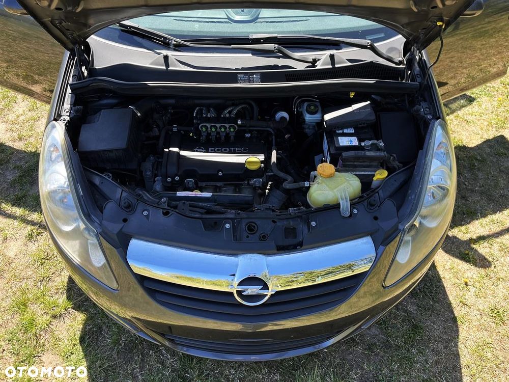 Opel Corsa - 10