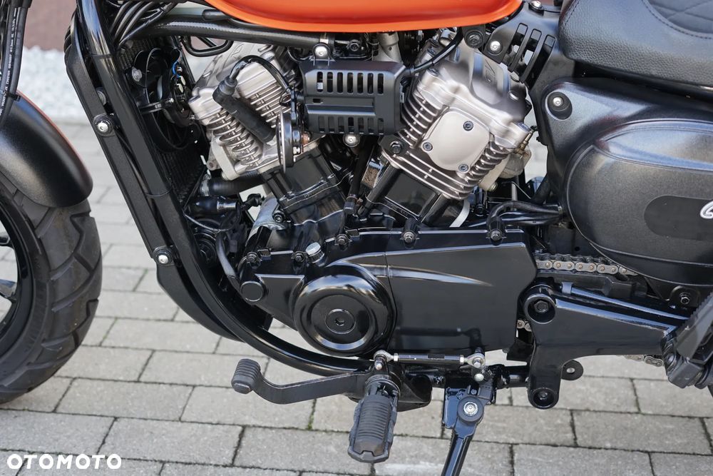 Hyosung GV - 28