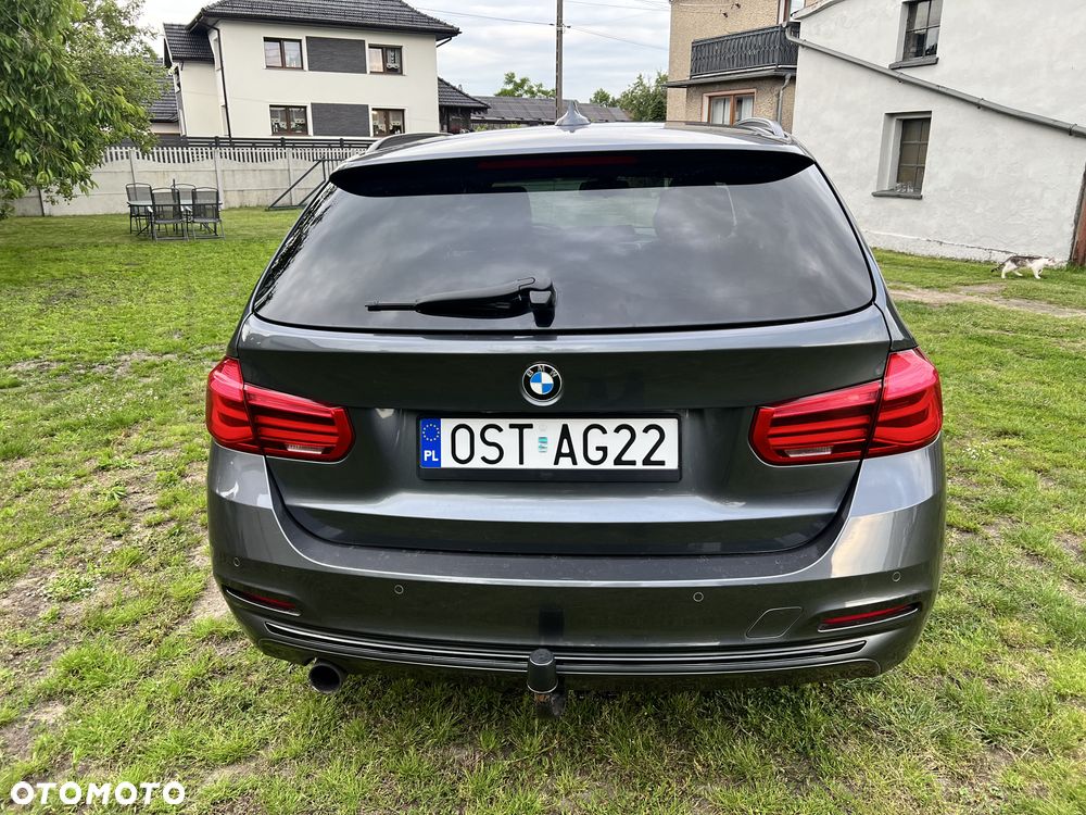 BMW Seria 3 318i Sport Line - 9