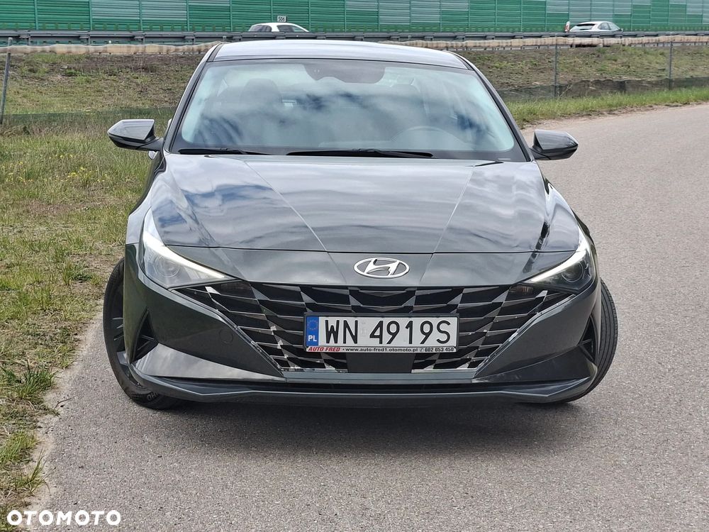 Hyundai Elantra 1.6 Smart CVT - 11