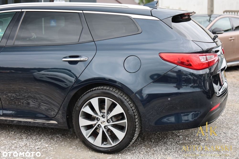 Kia Optima - 15