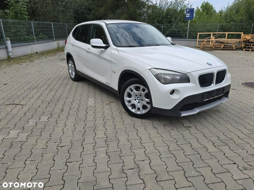 BMW X1 - 10