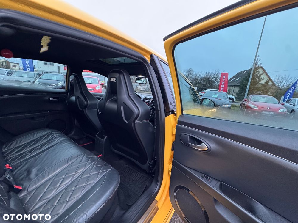 Seat Leon 2.0 T FSI Cupra R - 21