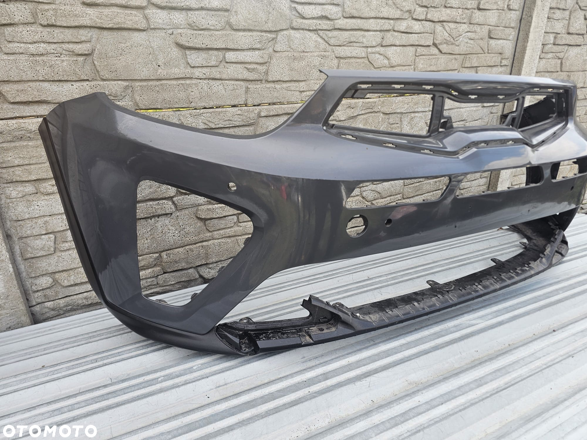 Kia stonic gt     ZDERZAK PRZÓD - 2
