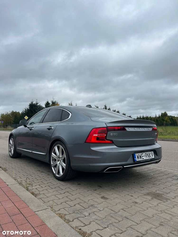 Volvo S90 - 4
