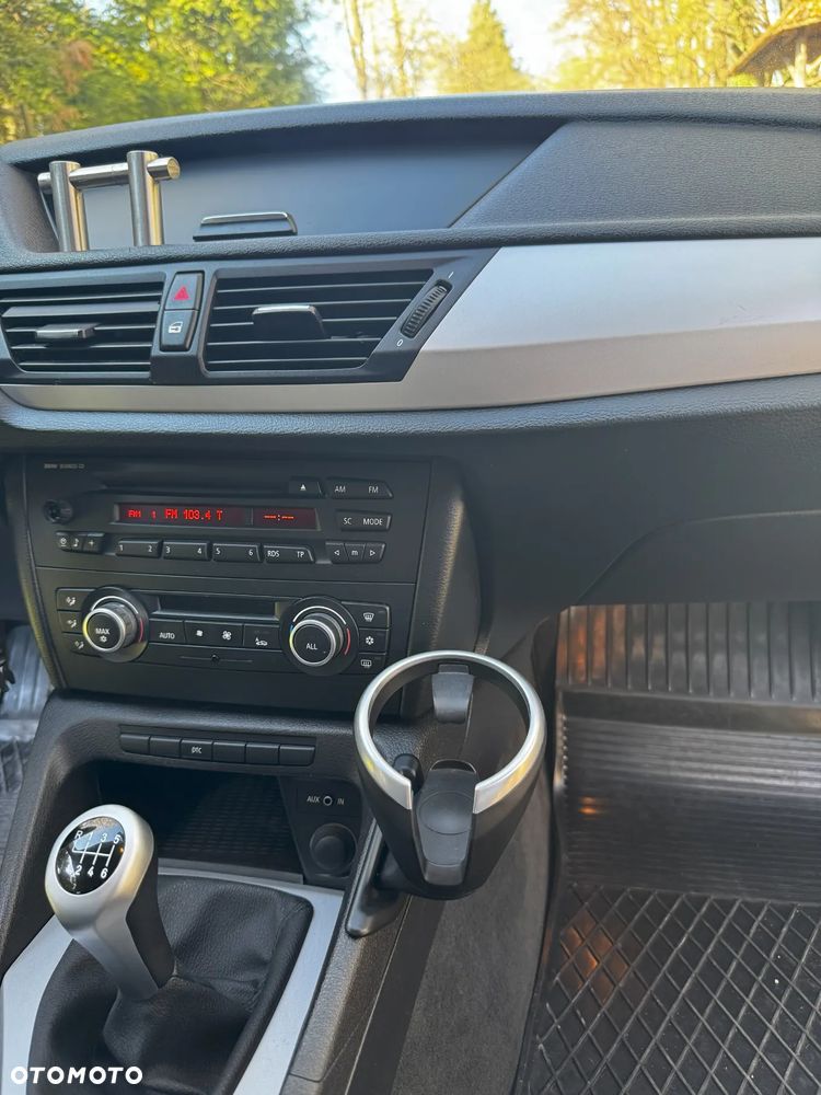 BMW X1 sDrive18i - 17
