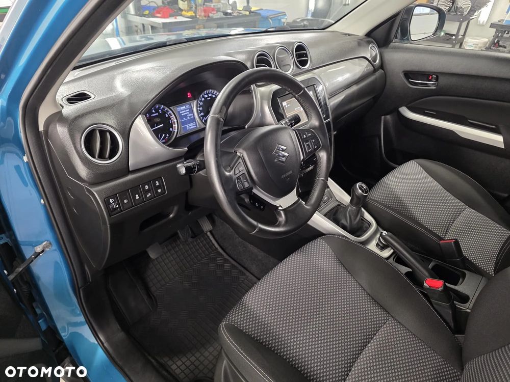 Suzuki Vitara 1.6 (4x4) Allgrip Comfort+ - 29