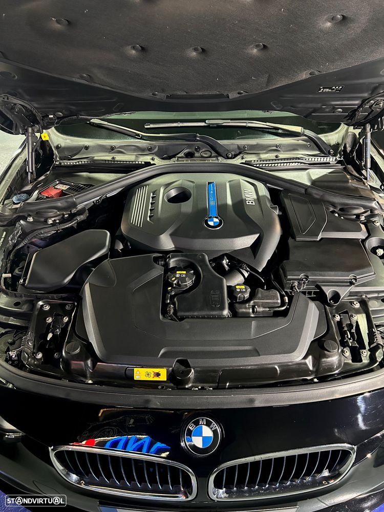BMW 330 e iPerformance Line Luxury - 29