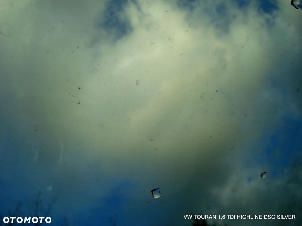 Volkswagen Touran 1.6 TDI DPF BlueMotion Technology DSG Highline - 22