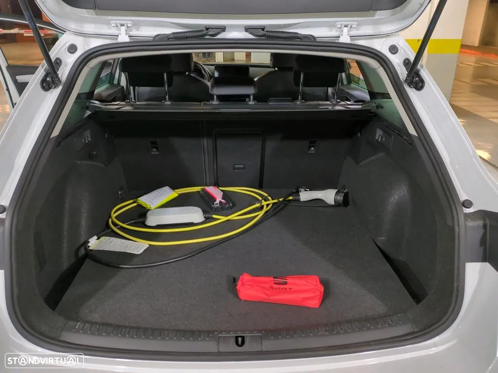 SEAT Leon ST 1.4 e-Hybrid FR DSG - 11
