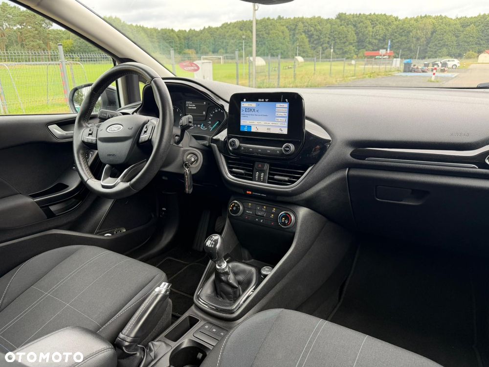 Ford Fiesta - 6