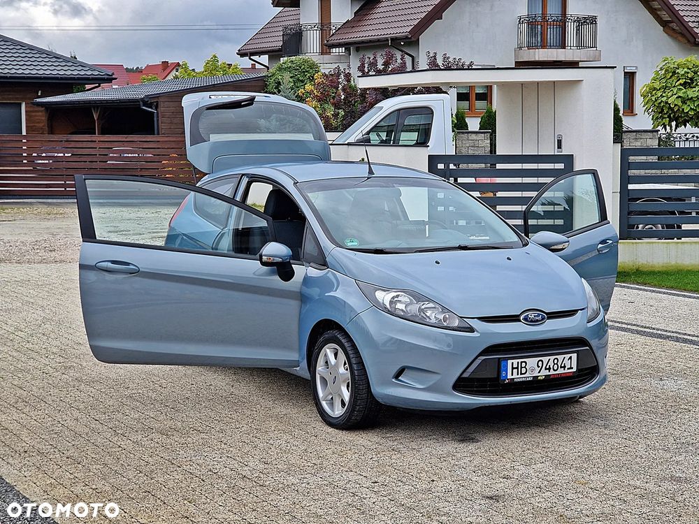 Ford Fiesta 1.25 Champions Edition - 16