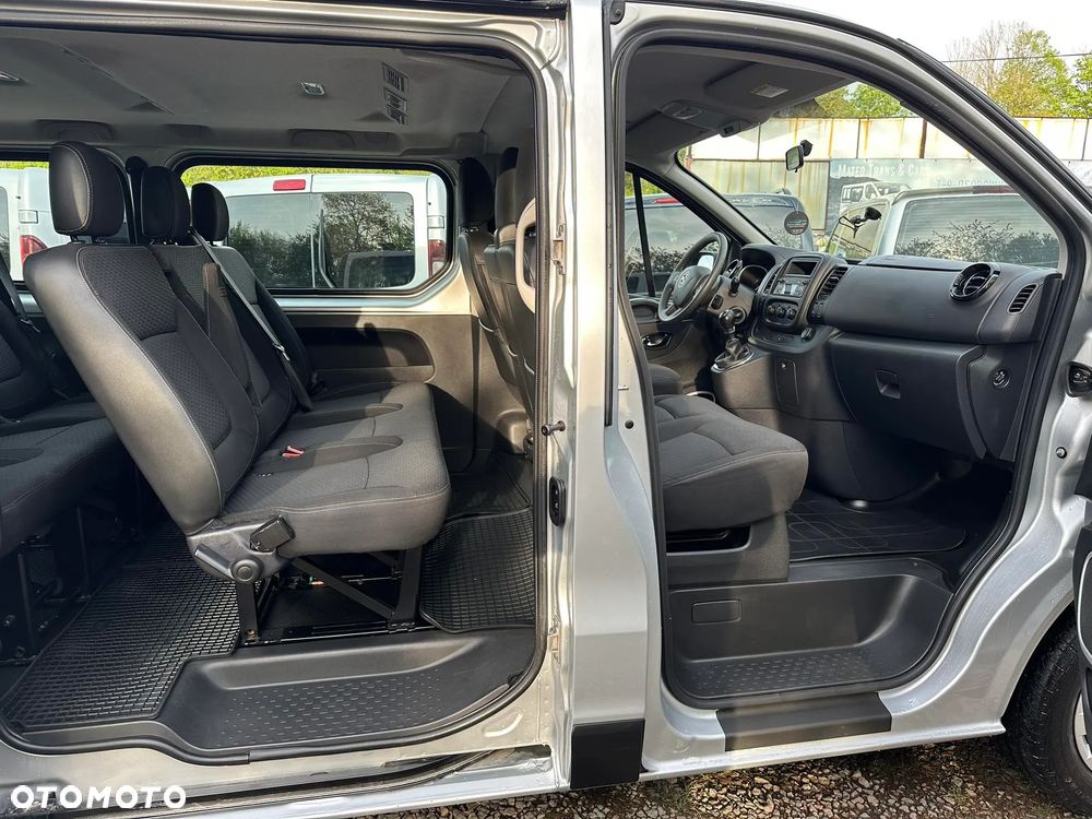 Opel Vivaro - 27