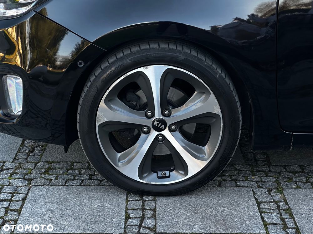 Kia Carens 1.7 CRDi L - 35