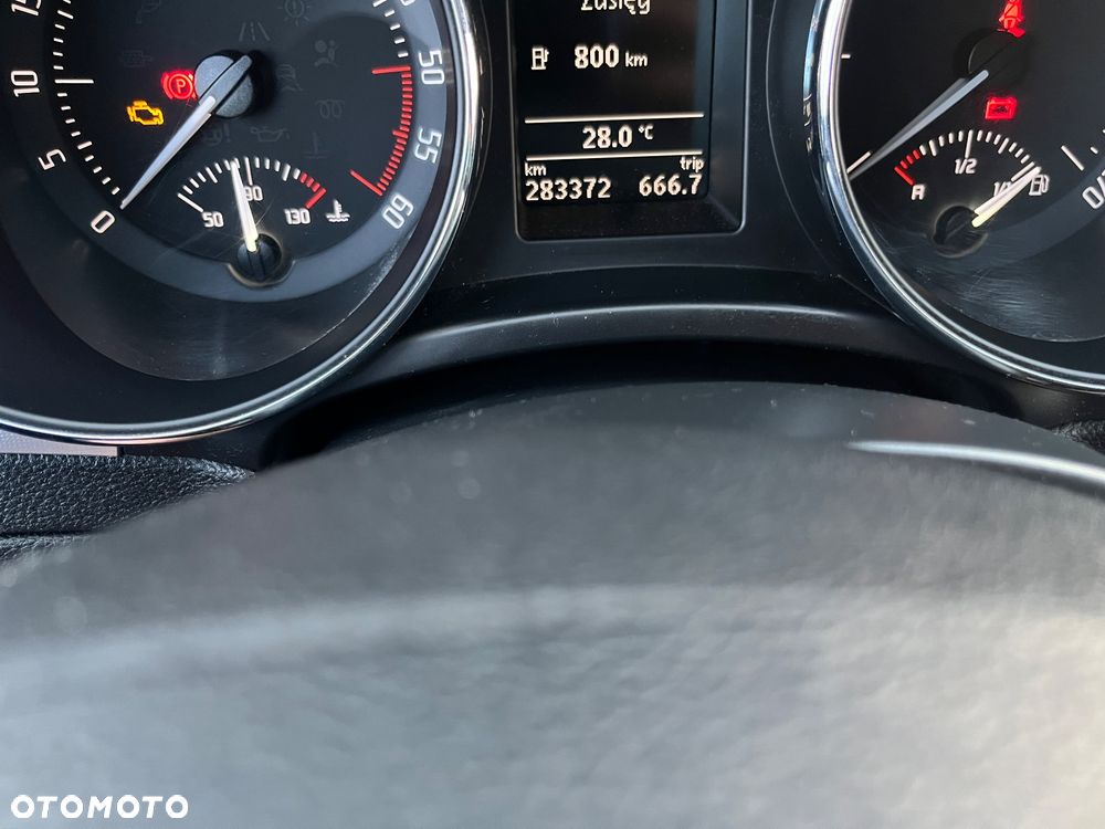 Skoda Superb 1.6 TDI Ambition - 28