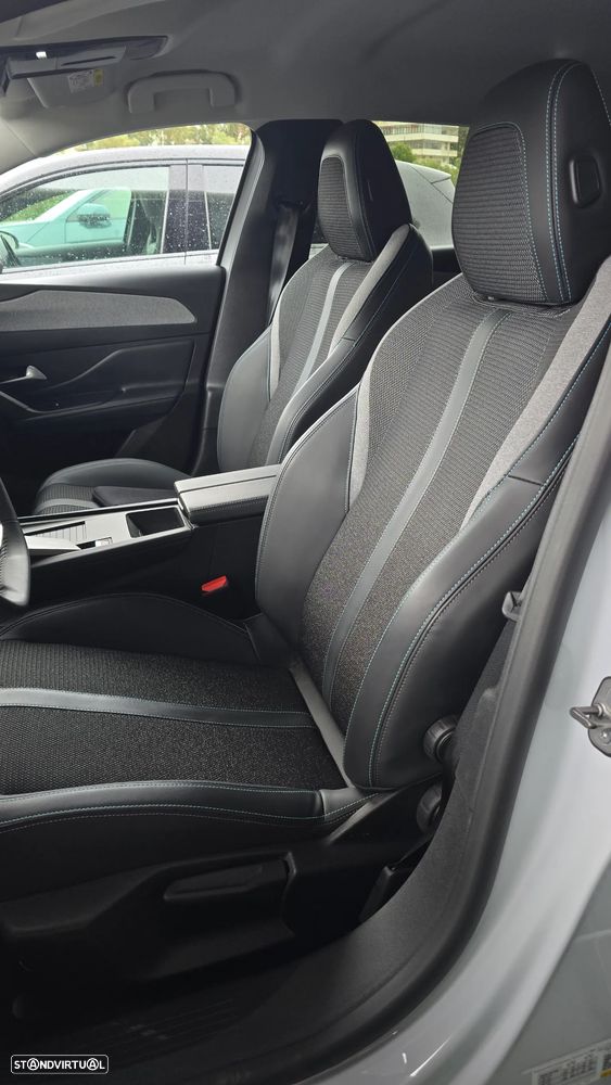 Peugeot 308 1.6 Hybrid Allure e-EAT8 - 8