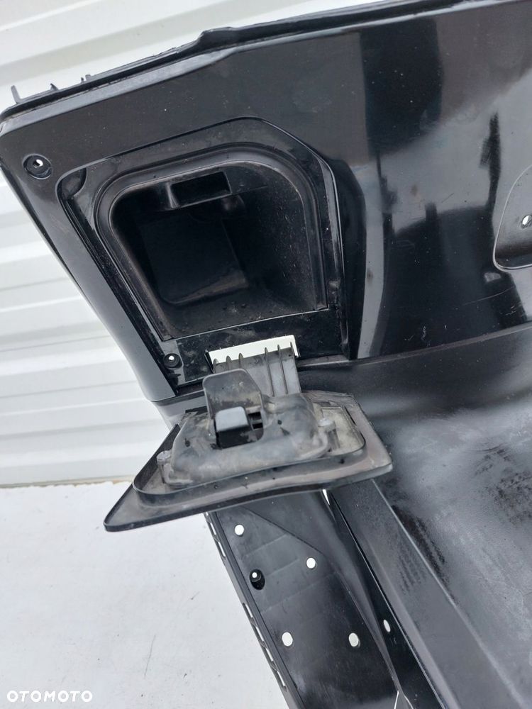 PODEST OSŁONA KOLAN HONDA FES125 S-WING EU - 10