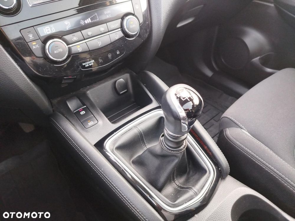 Nissan Qashqai - 15