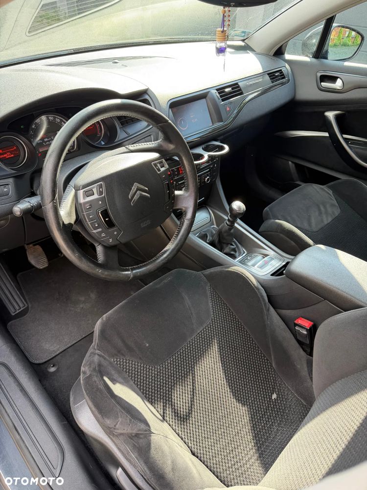Citroën C5 HDi 135 FAP Confort - 9