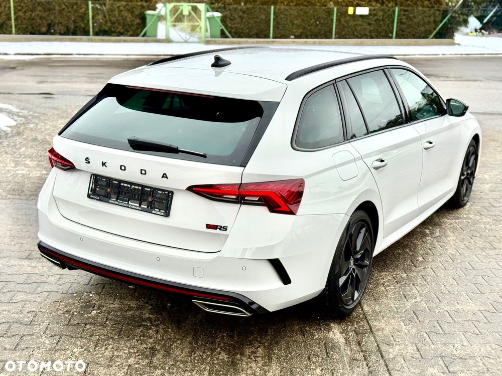 Skoda Octavia 2.0 TDI DSG RS - 12