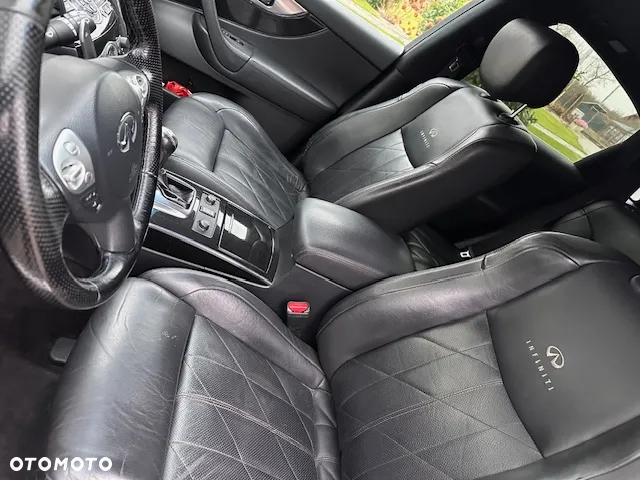 Infiniti FX - 20