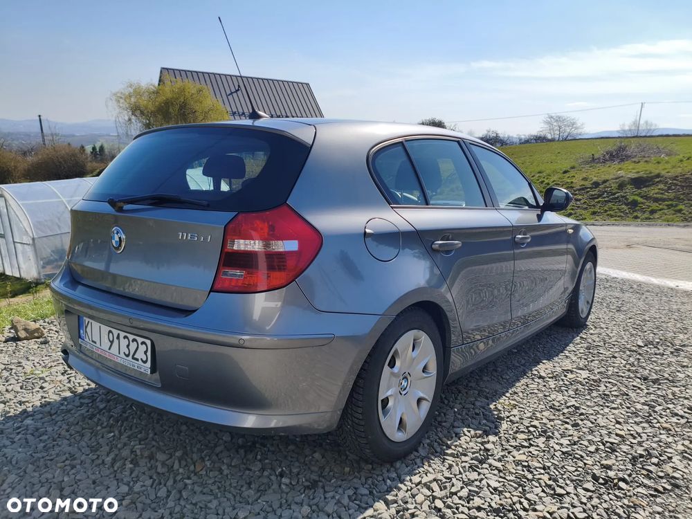 BMW Seria 1 116d - 1