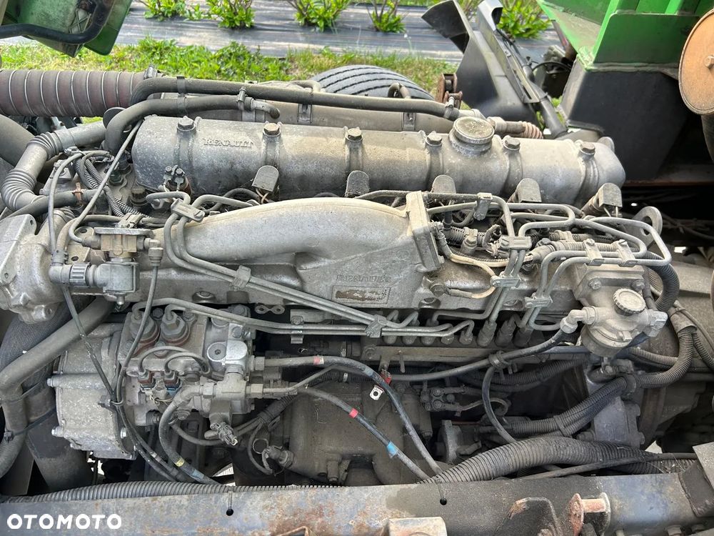 Renault MIDLUM - 19