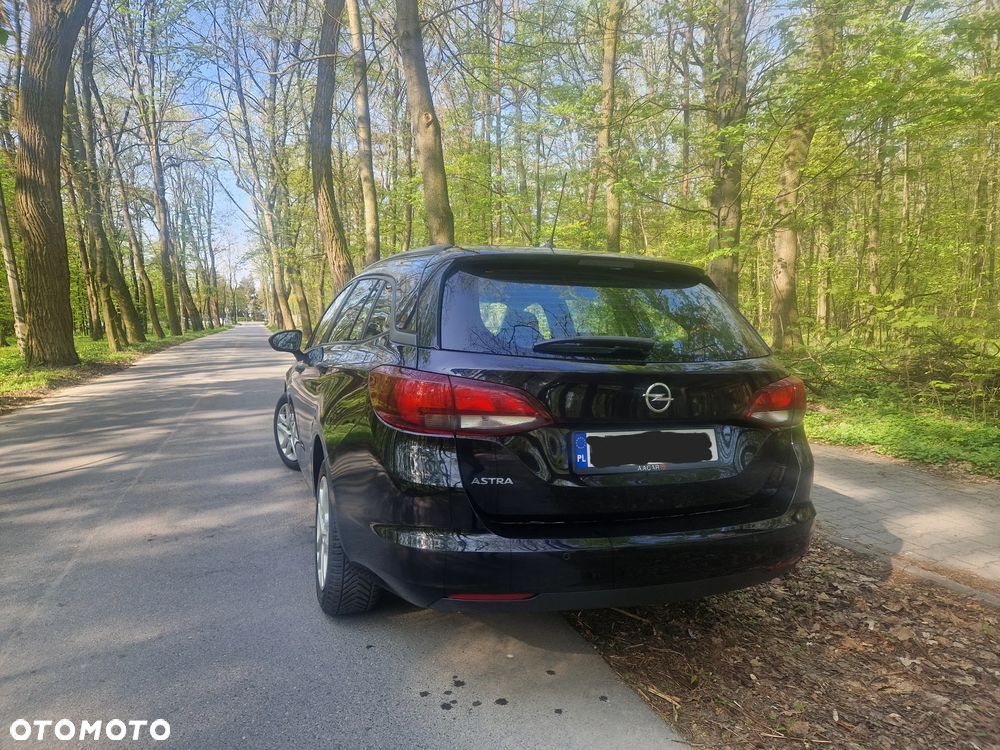 Opel Astra 1.6 CDTI Enjoy S&S - 10