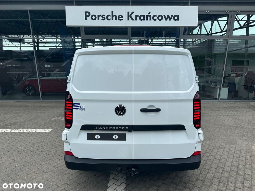 Volkswagen Transporter Transporter Furgon silnik: 2,0 l TDI 150 KM / skrzynia biegów: 8-biegowa automatyczna rozstaw osi: 3100 mm - 7