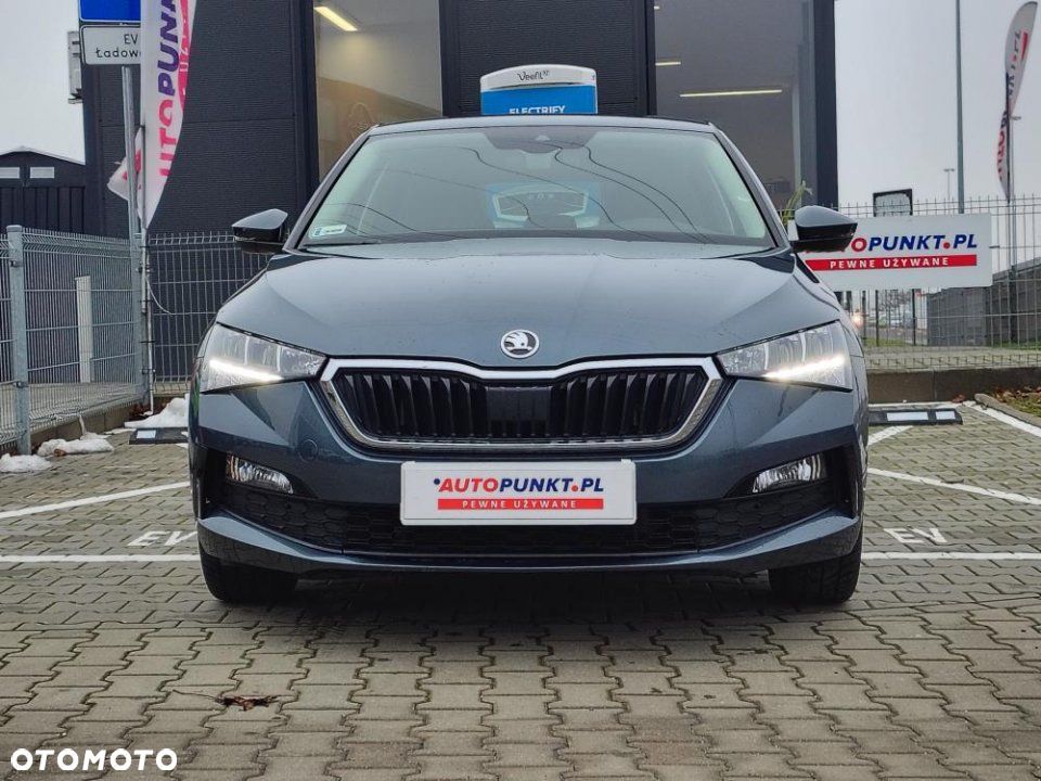 Skoda Scala - 2
